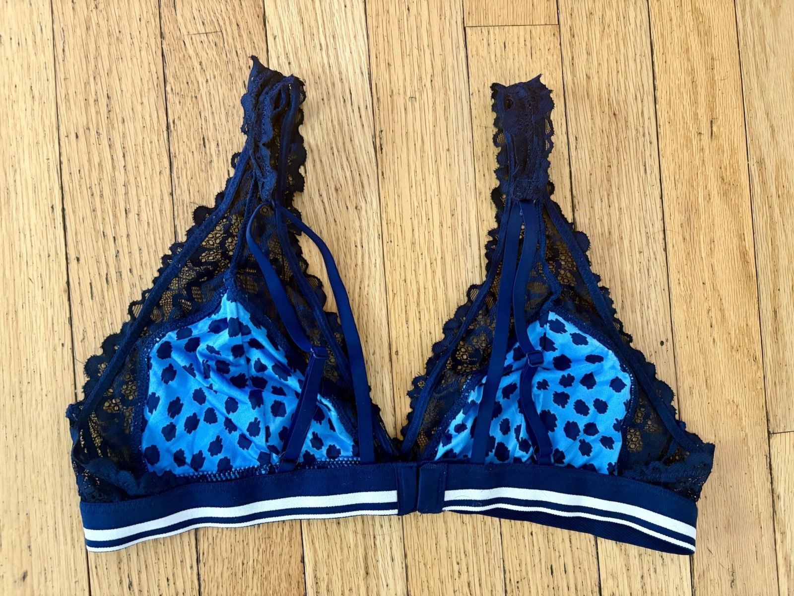 Aerie M Blue Leopard Animal Print Lace Wireless Bralette