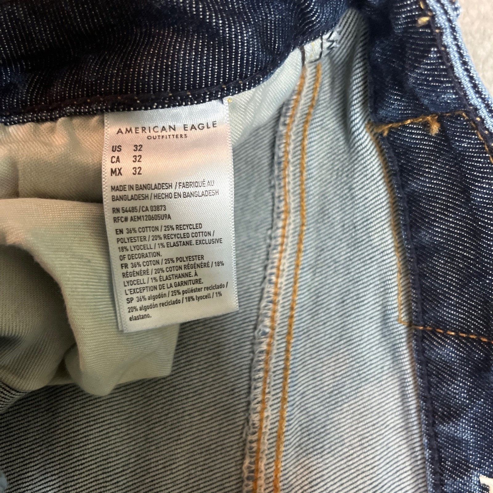American Eagle Airflex+ Distressed Cut-off Denim Unisex Jhorts US 32 B181