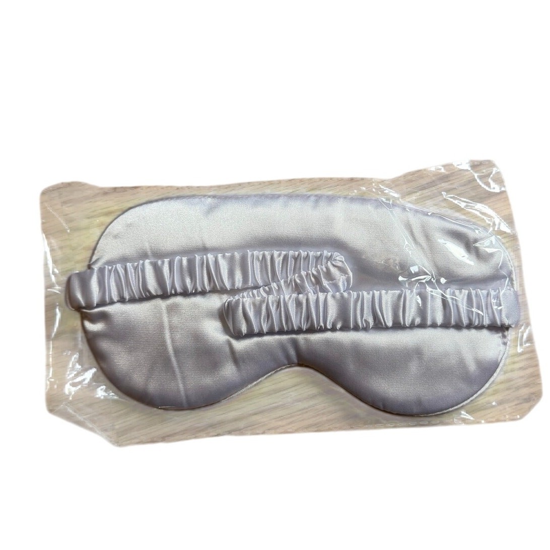 White eye mask with elastic strap