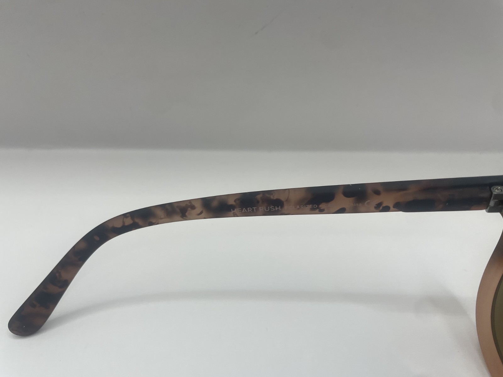 BLENDERS H SERIES HEART RUSH MATTE TORTOISE & PEACH CAT. 3 POLARIZED SUNGLASSES