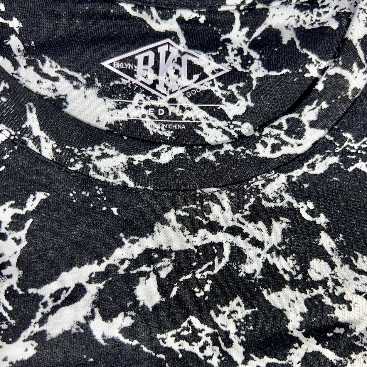 BKC Men’s Marble Design T-Shirt – Medium Size (Black & White Print)