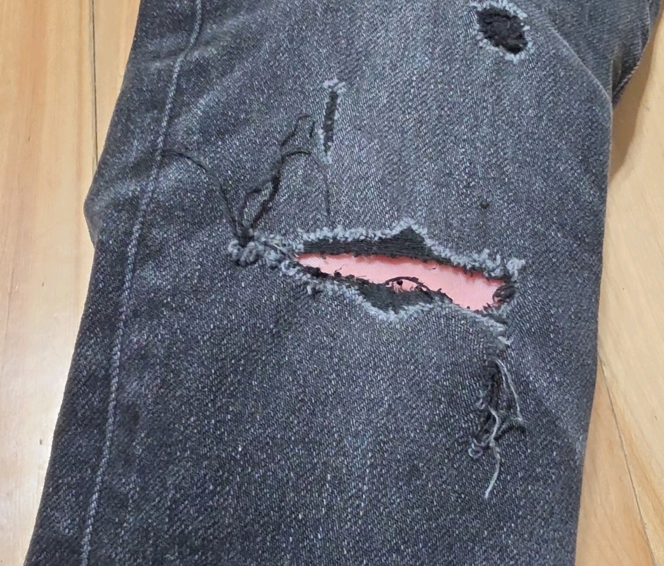 American Eagle Airflex 360 Skinny Jeans Black Distressed Ripped Patch Mens 26×27