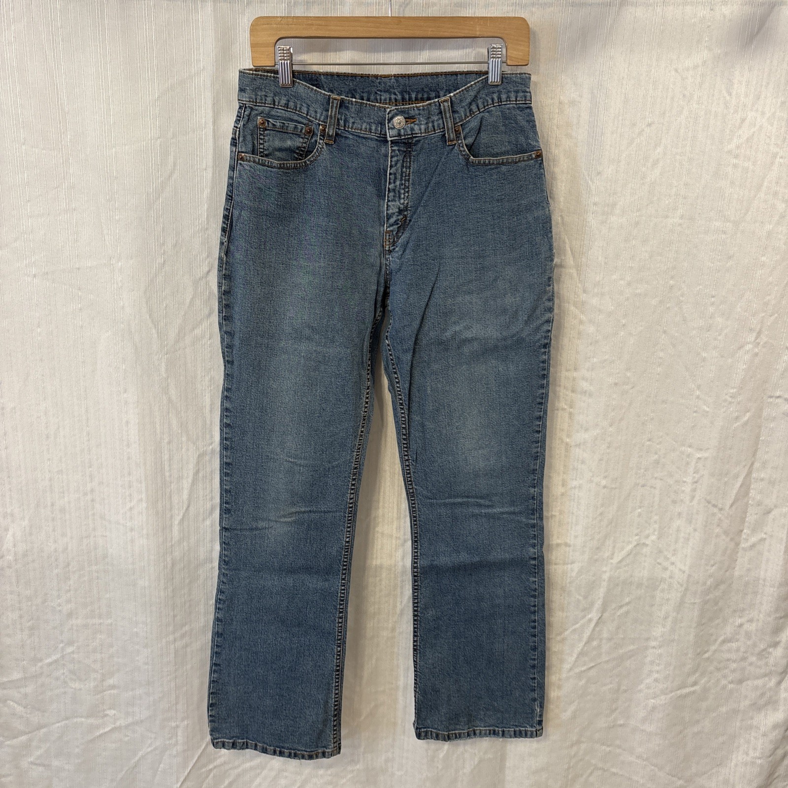 2002 Levi’s Stretch Jeans Women’s 10M Blue Medium Wash (30Wx29L)
