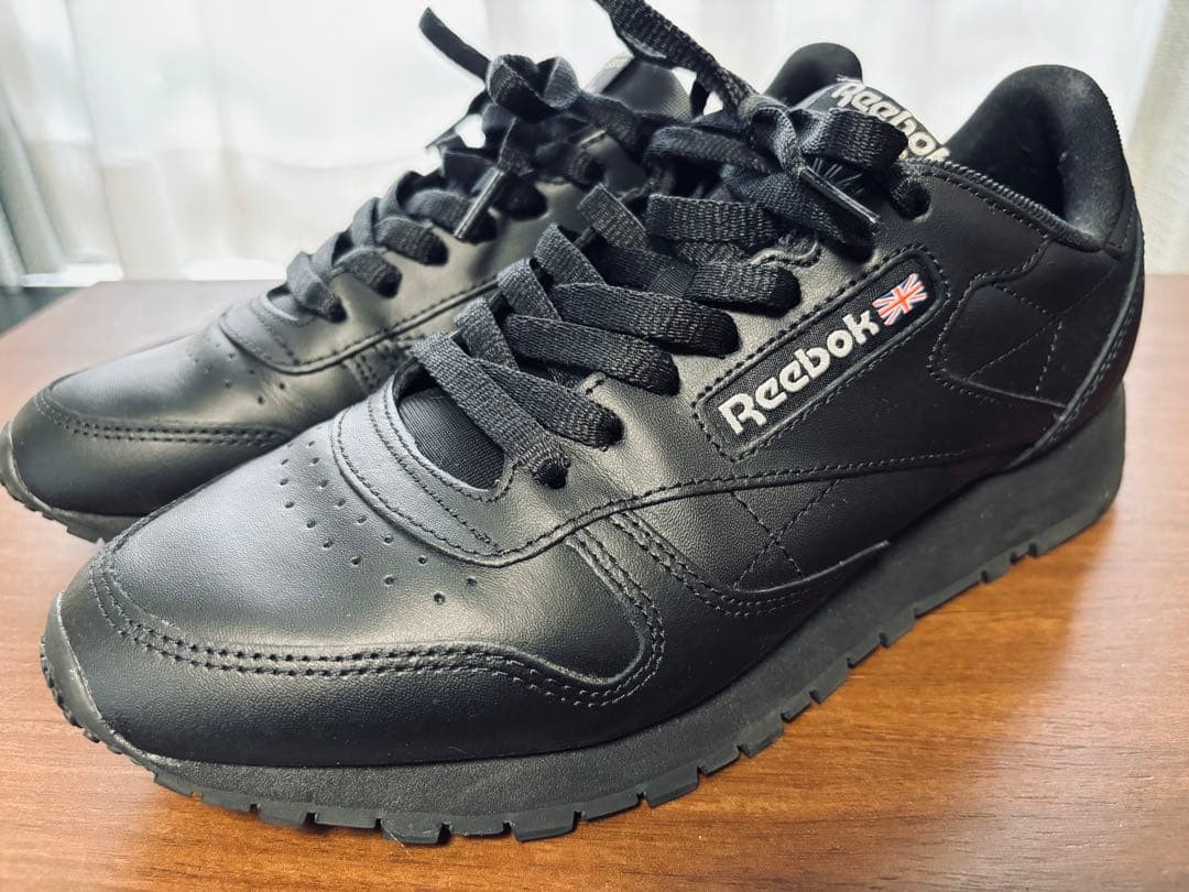 Reebok Classic Leather Black Men 7.5 US Used Excellent Condition