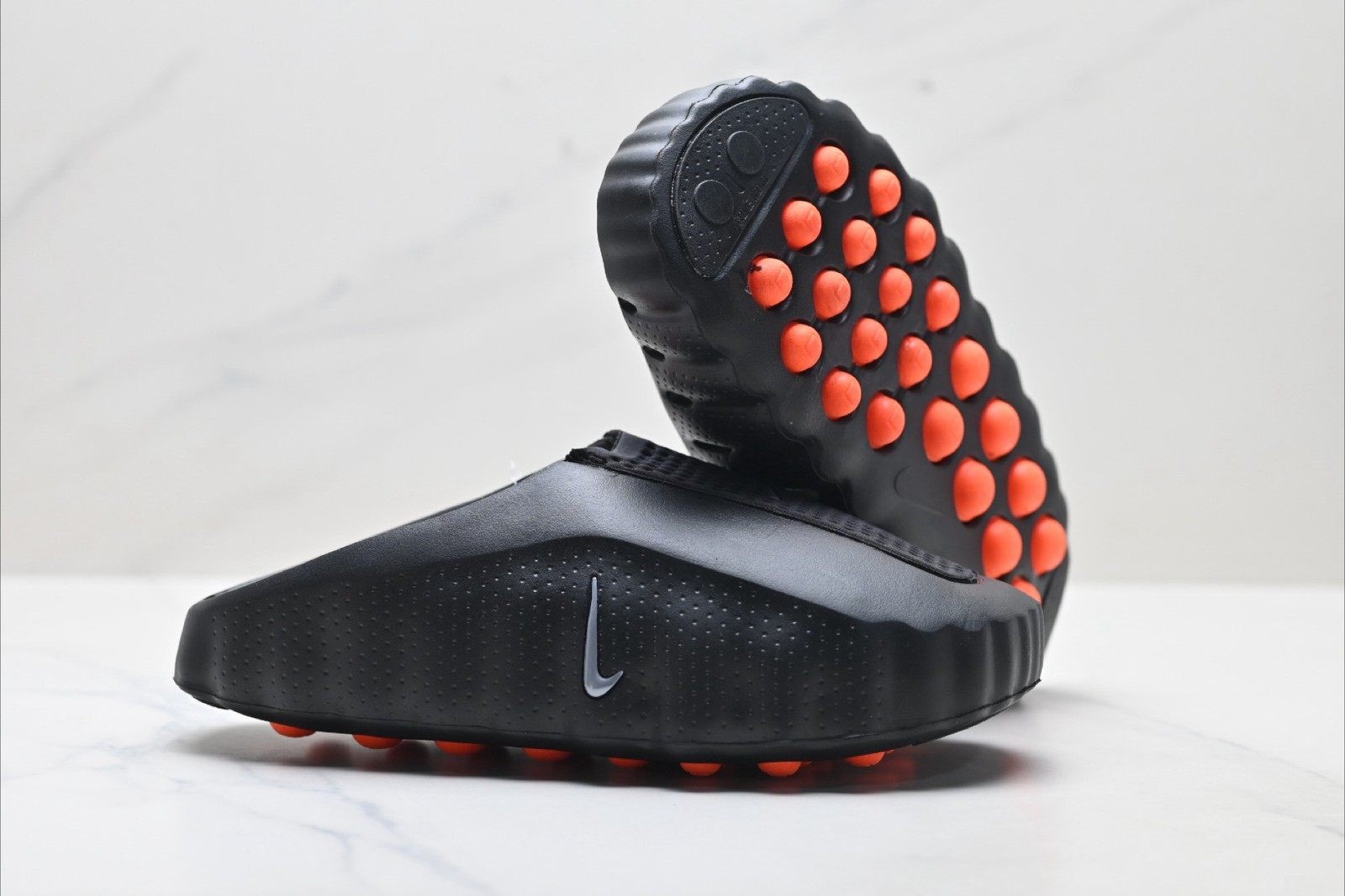 Mind 001 Black HQ4307-001 Men Size