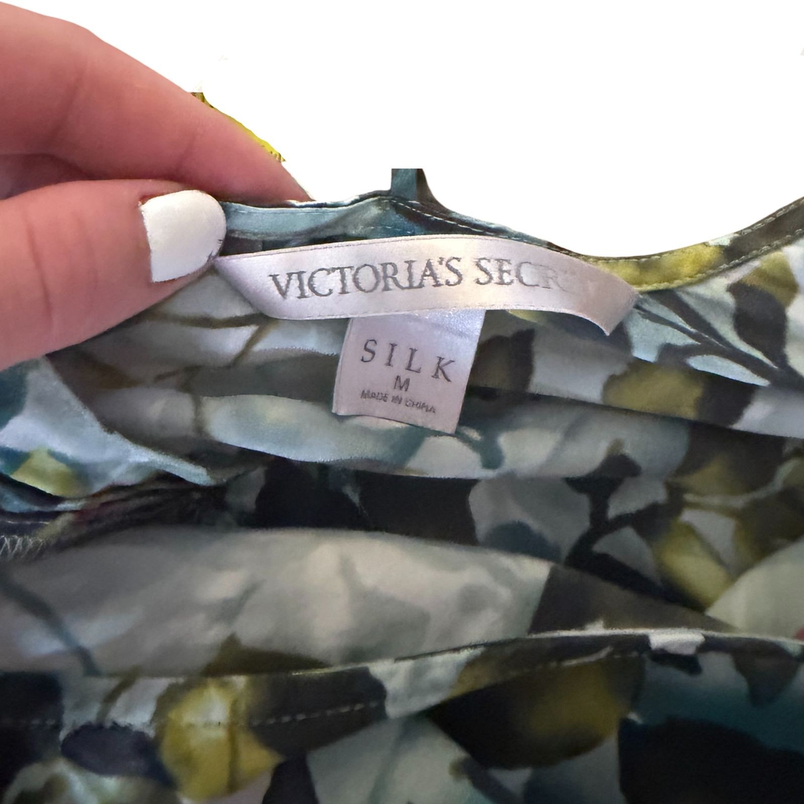 Vintage 90s Victoria’s Secret 100% Silk Floral Slip Mini Dress Crossback Sz M