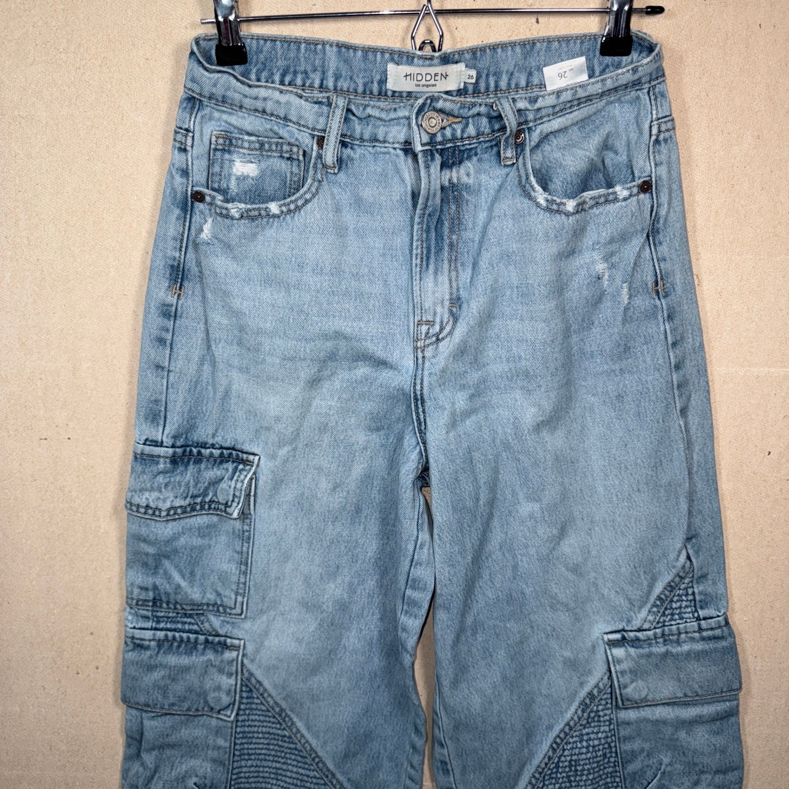 Hidden Los Angeles Cargo Jeans Light Wash Distressed Denim Women’s Size 26