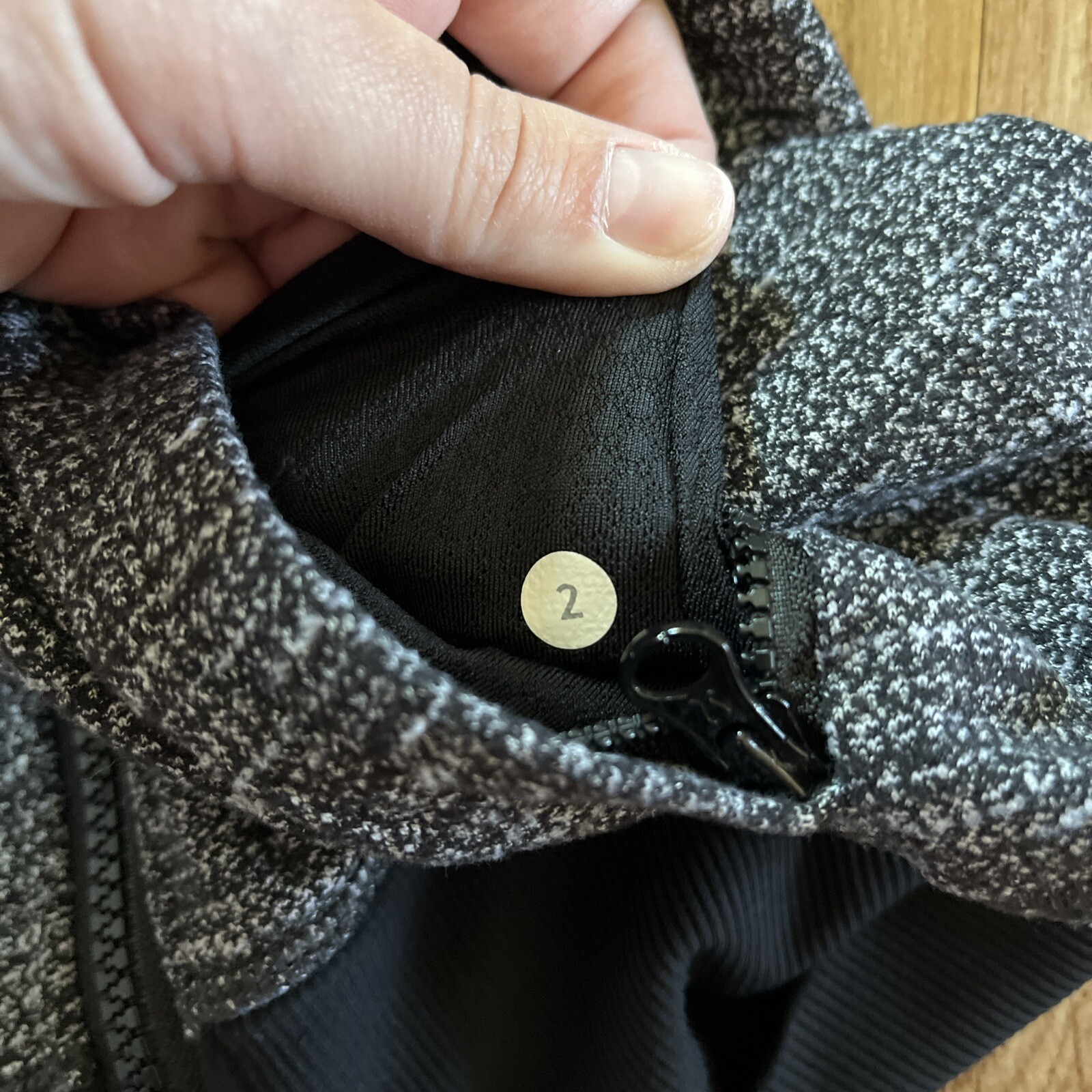 Lululemon Be Present Coco Pique Black Jacket Full Zip Women’s Size 2