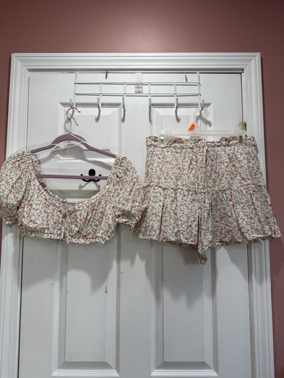 Aéropostale Women’s M Floral 2pc Crop Top & Shorts Set Smocked Ruffle Tie
