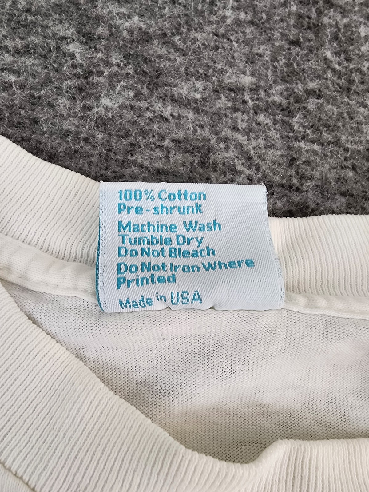VINTAGE 60th Birthday Shirt Mens Extra Large Peacock Papers Boston 90s Adult A19