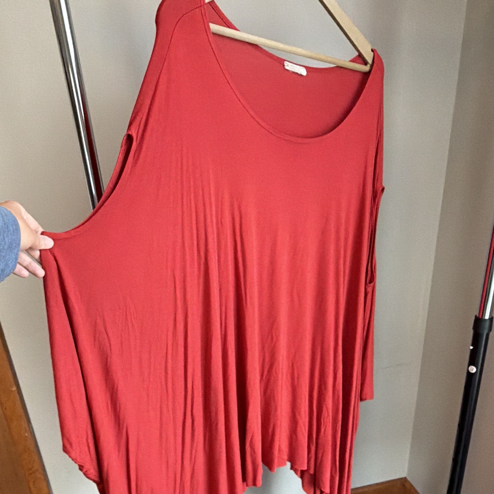 three bird nest Boho Rayon Tunic Top Womens One Size Red Solid Batwing Scoop