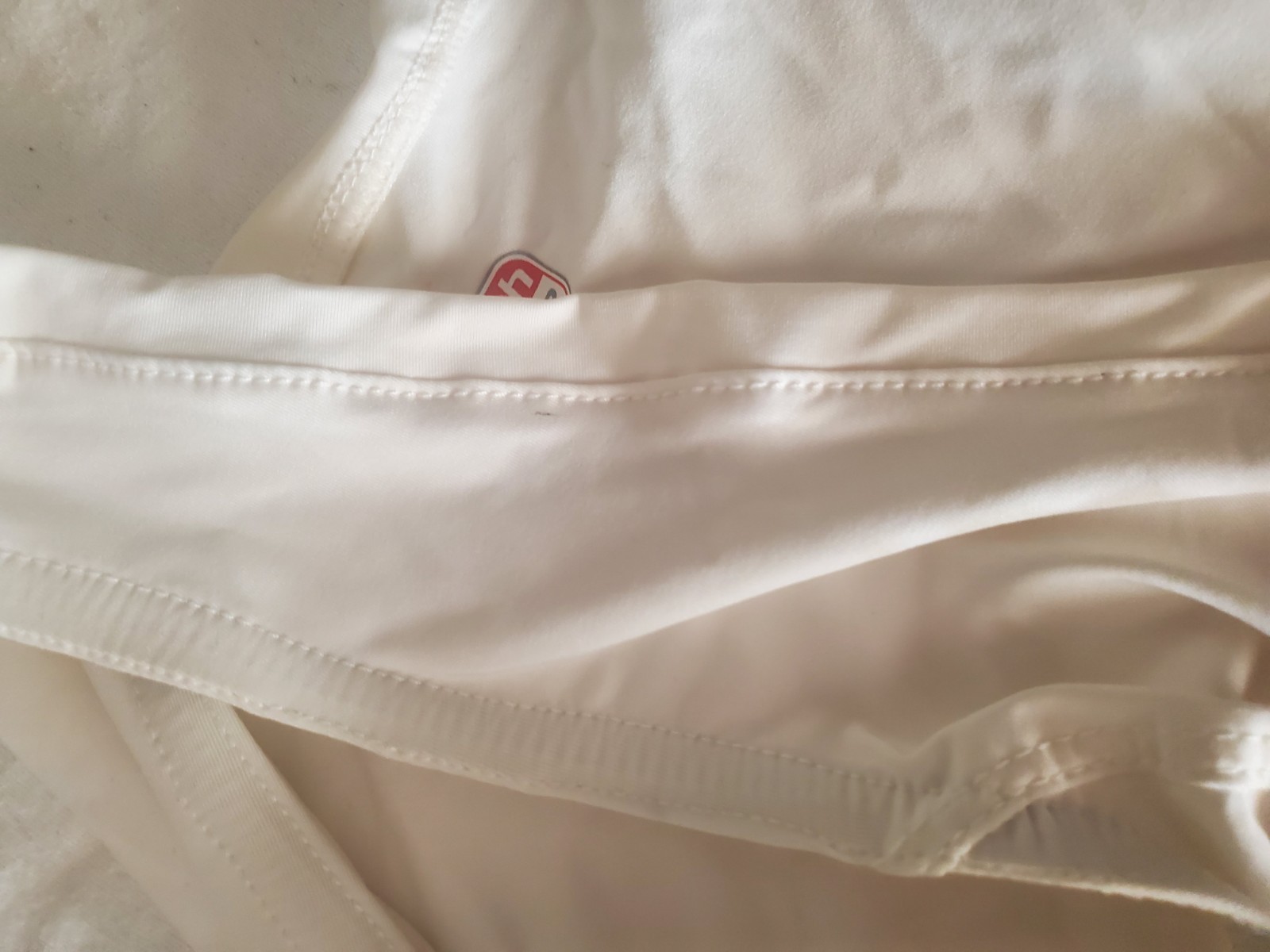 Undertech Undercover Concealment Women’s Tank Top Shirt White Size Large
