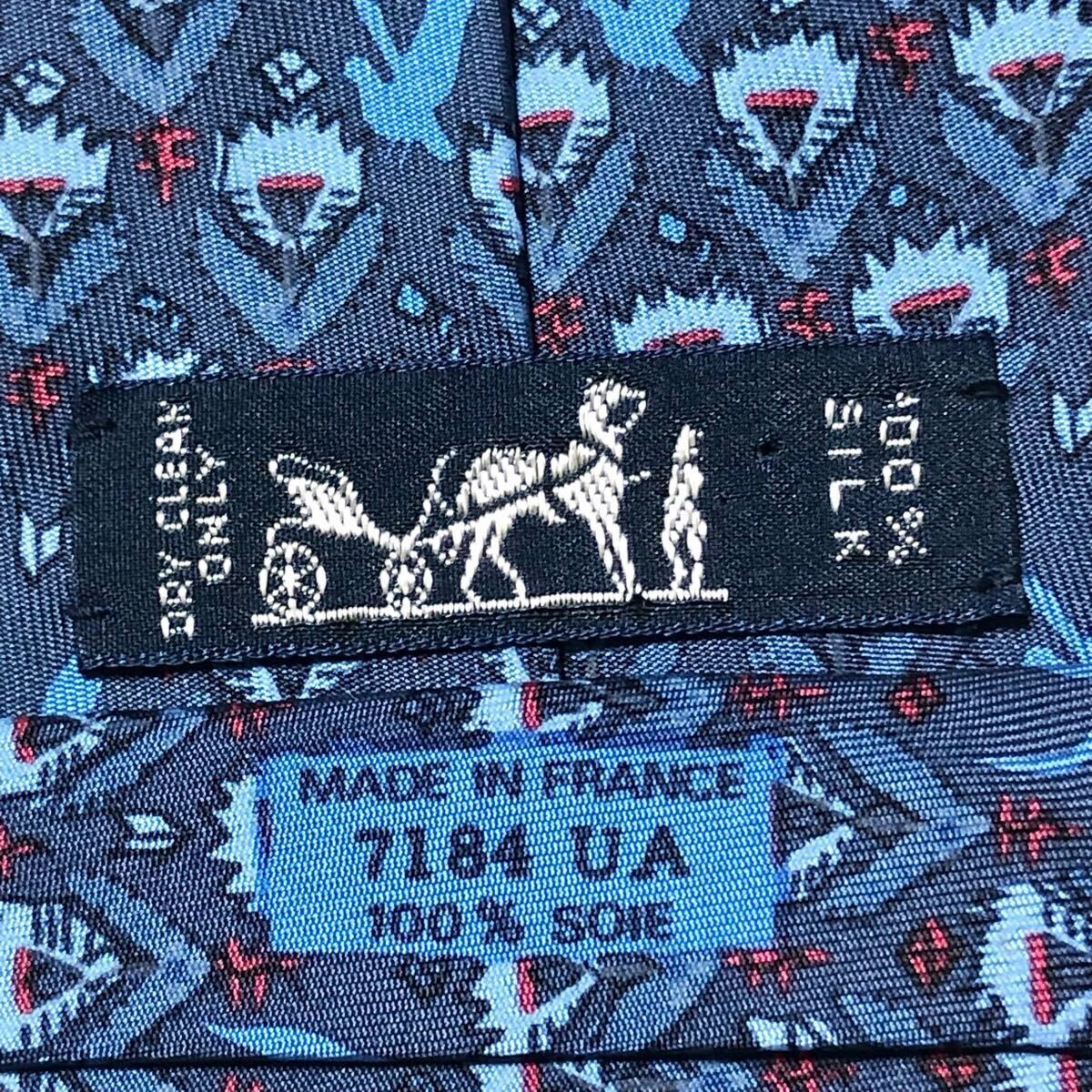Excellent condition HERMES Tie floral pattern dove bird all over pattern 100 sil