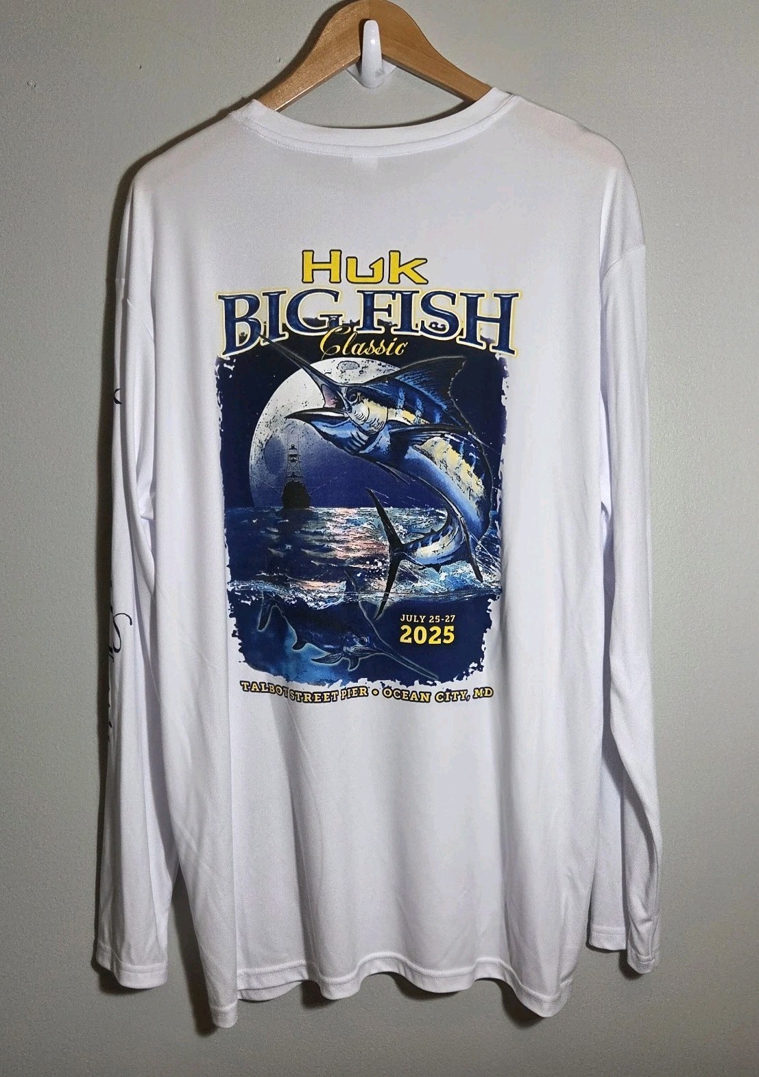 New Huk Big Fish Classic Fishing Shirt Size XL Long Sleeve White NWOT