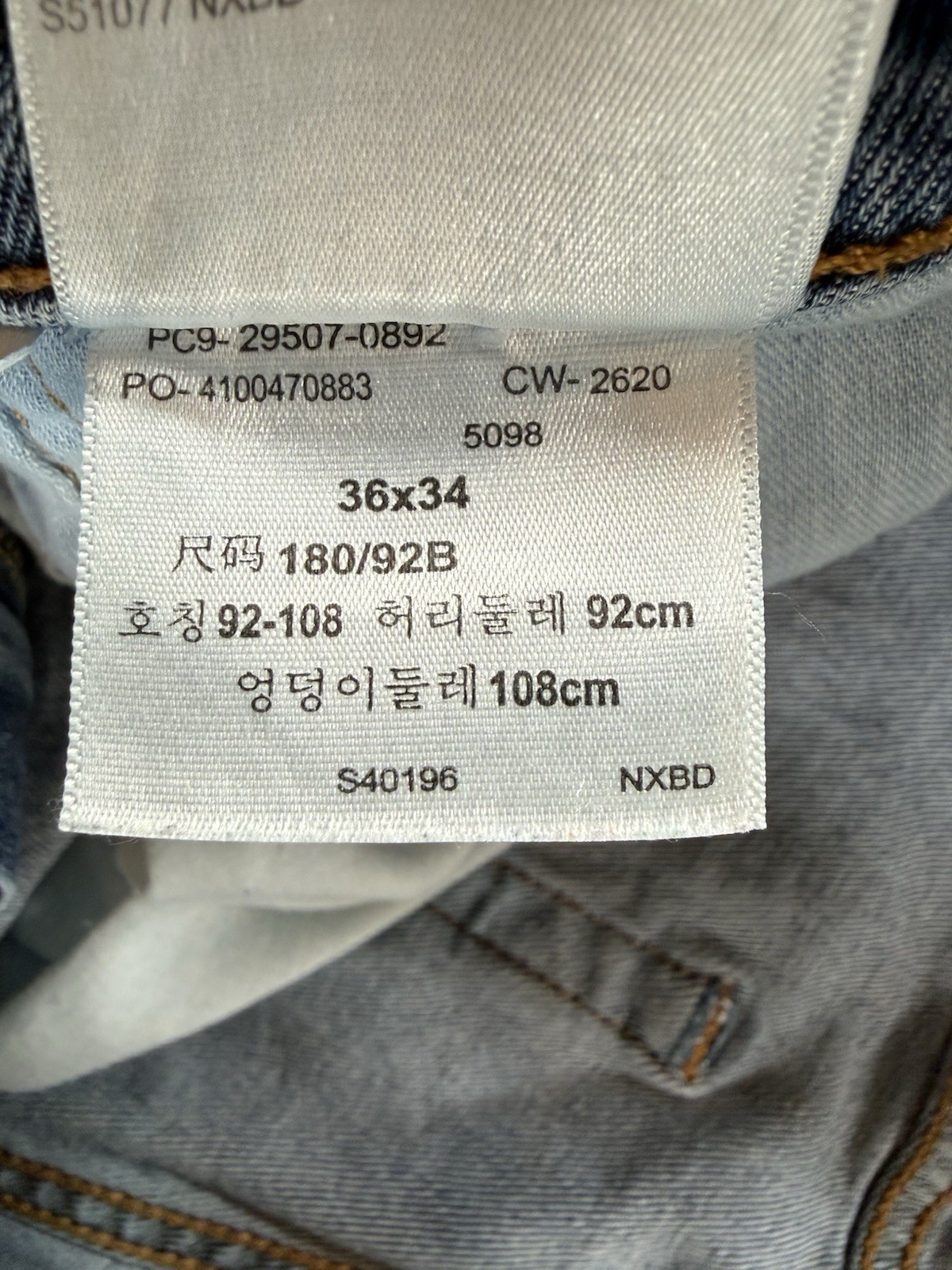 Levi’s Men’s 502 Jeans 36×34 Taper Fit Stretch Blue Denim Class Comfort Modern