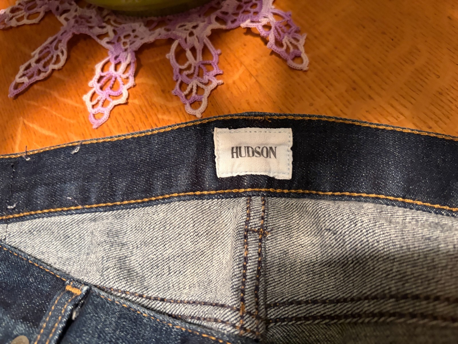 HUDSON BYRON STRAIGHT CUT DARK WASH STRETCH JEANS 32 X 30 VERY NICE!