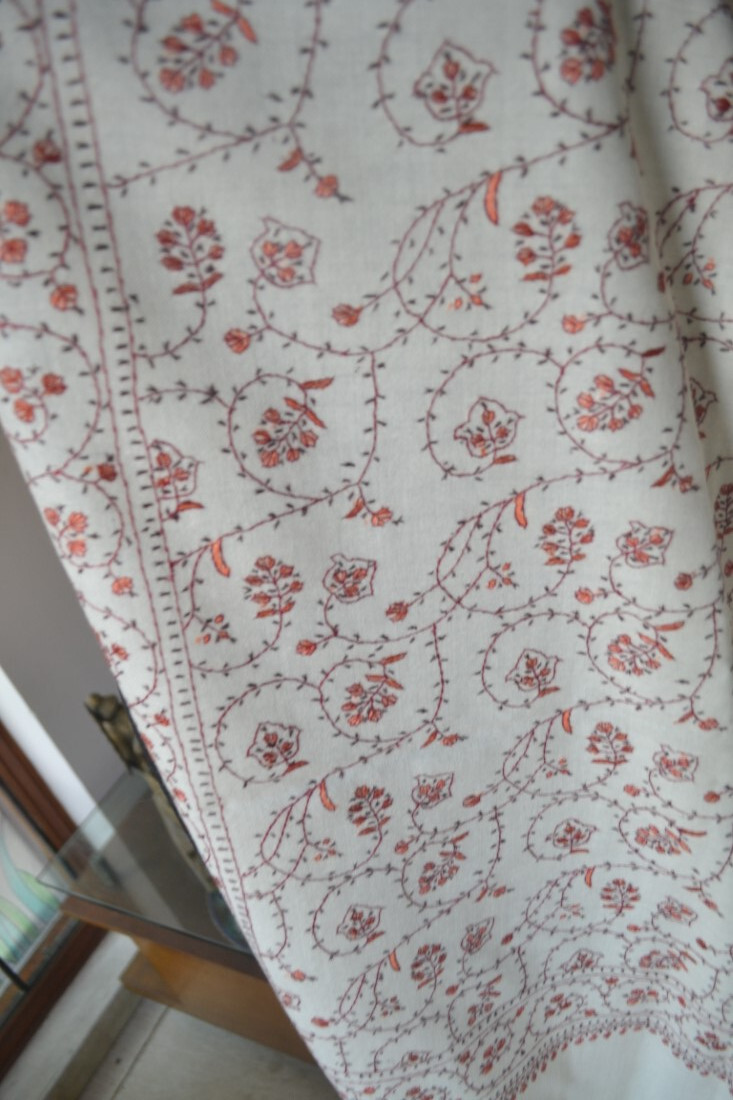 OFF-WHITE MICRO JAAL KASHMIRI EMBROIDERY WEDDING SHAWL 100% CASHMERE PASHMINA
