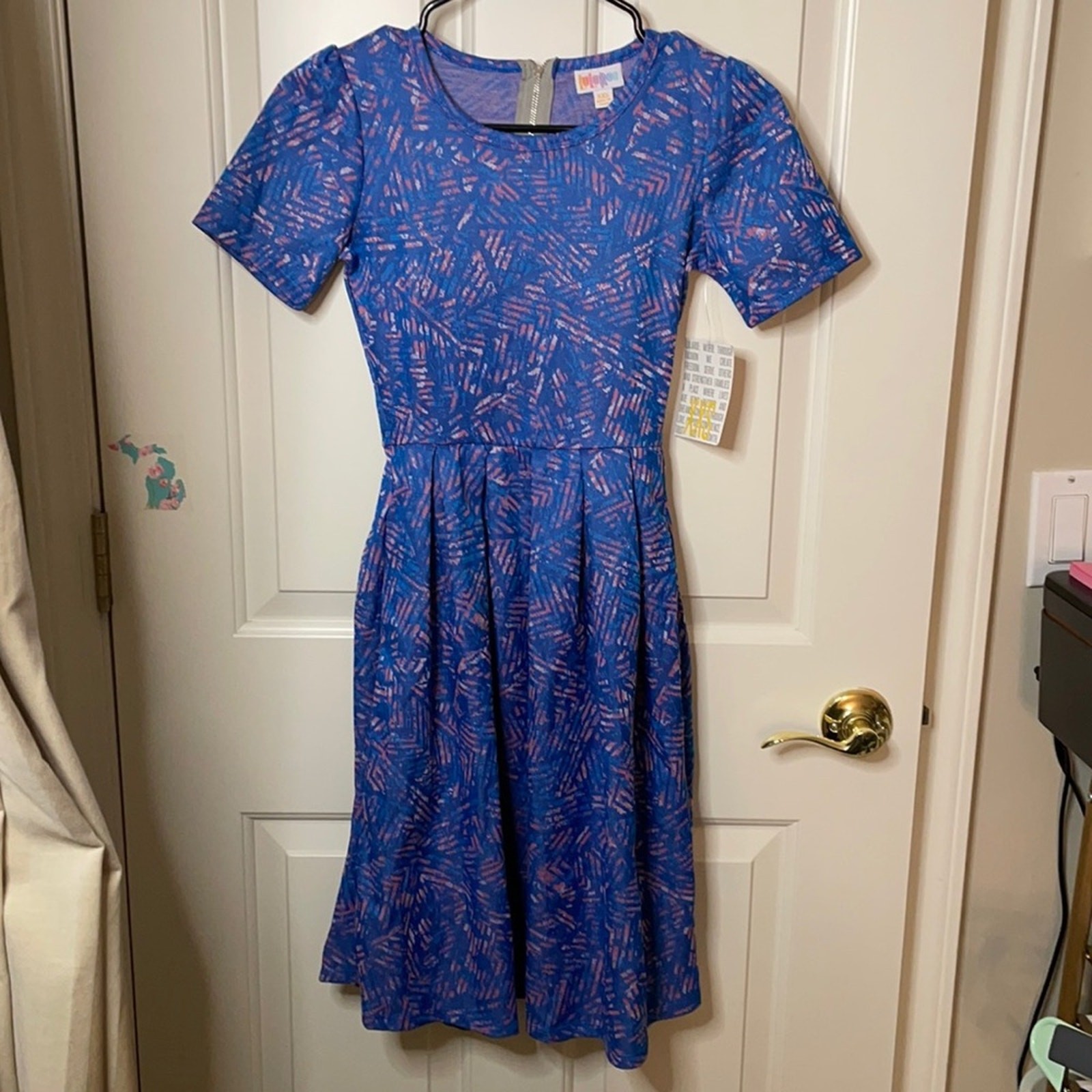 LuLaRoe Amelia Dress XXS Blue Chevron Fit & Flare Pleated Pockets NWT