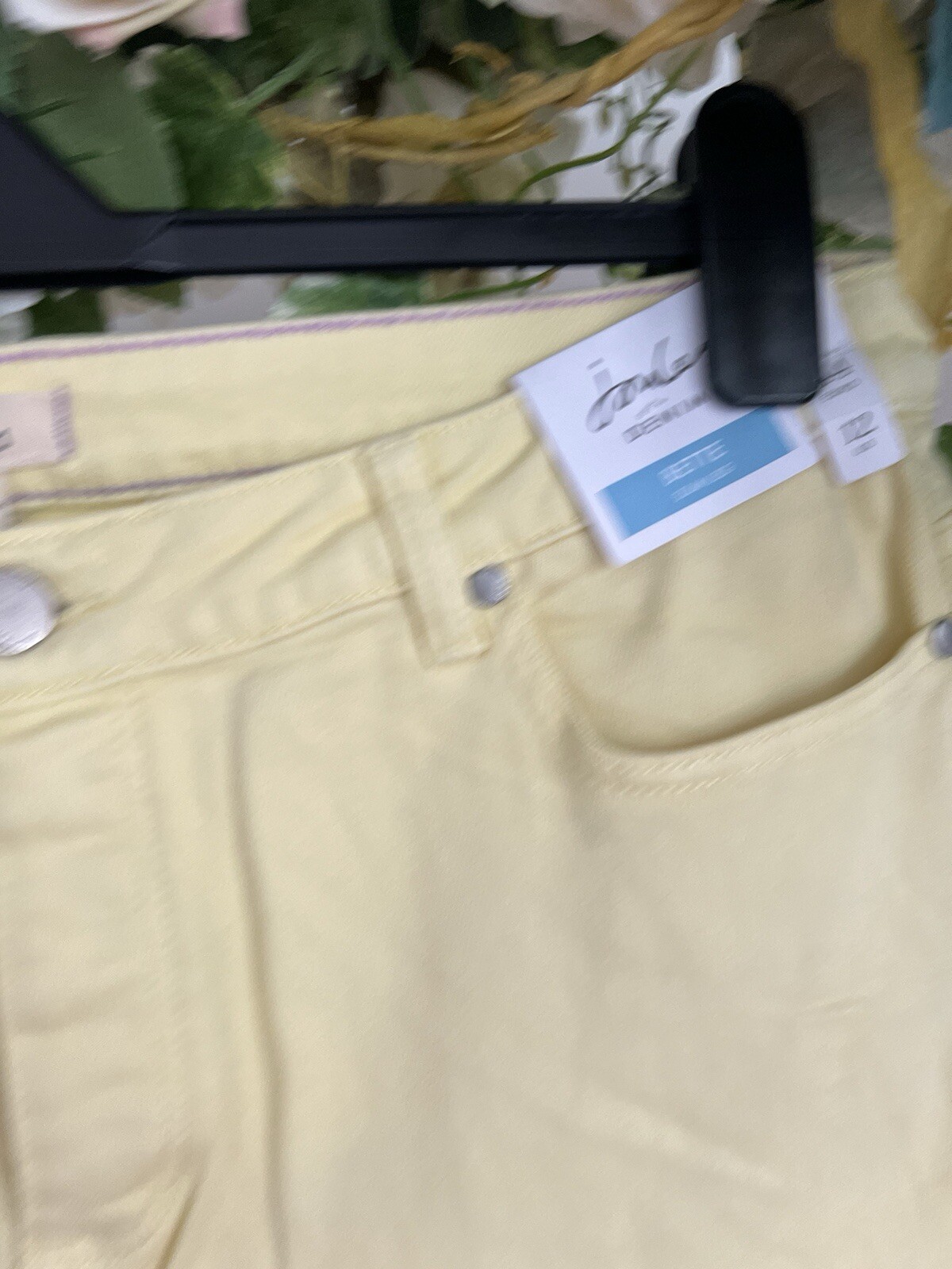 JOULES Bette Jeans Size 20 Lemon Yellow Denim Slim Straight Cropped Leg NEW