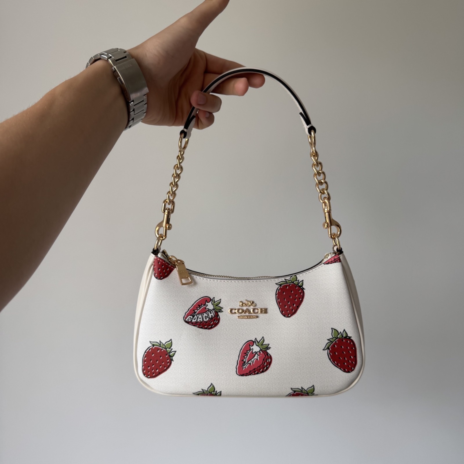 Coach Teri Shoulder Bag With Strawberry Print Chalk Multi Canvas CAL62