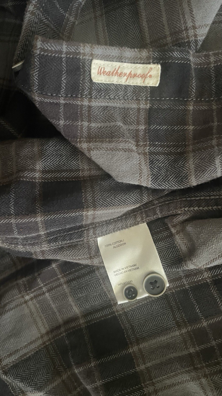 Weatherproof Vintage XL Gray/Black Plaid Flannel LS Button-Up Shirt