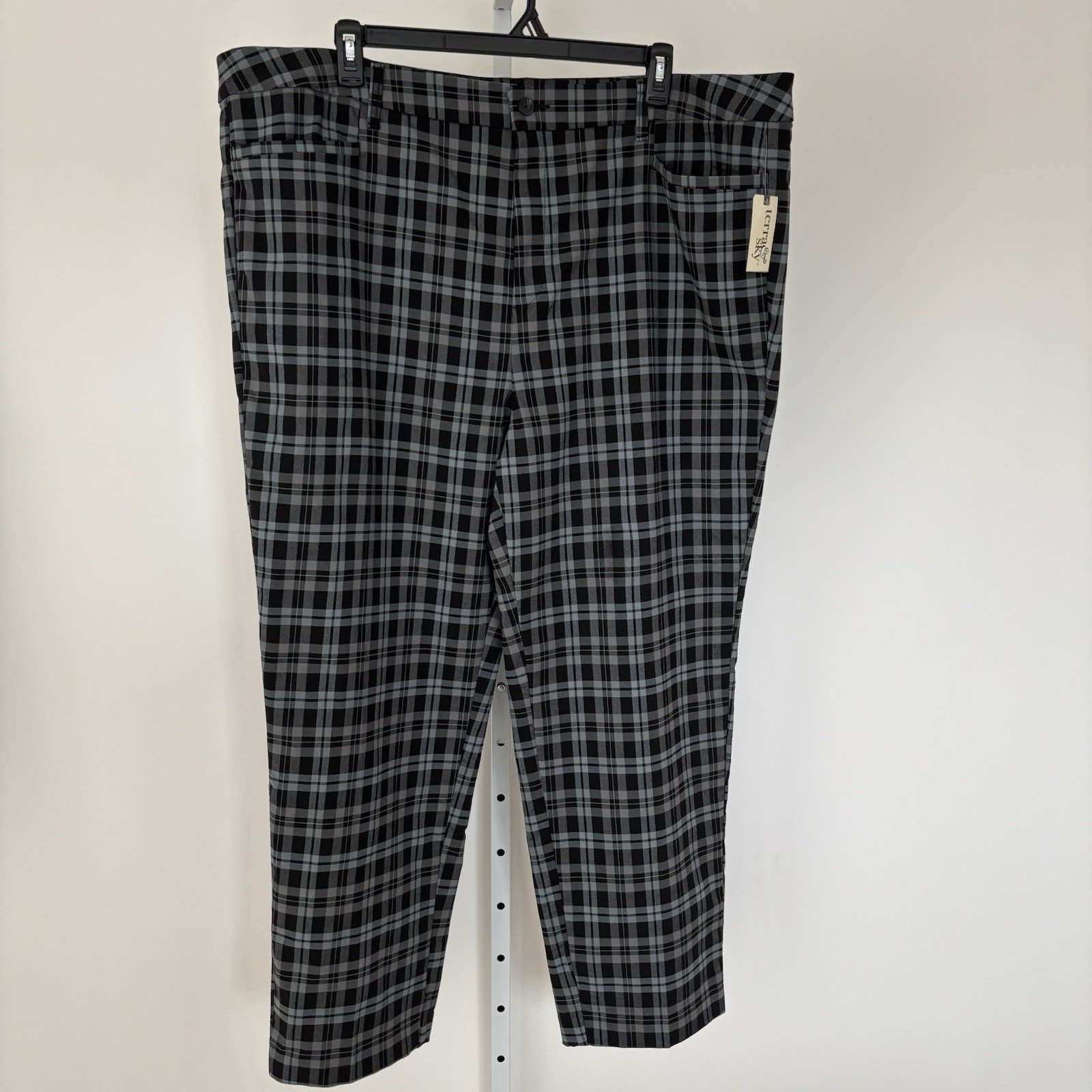Terra & Sky High Rise Straight Leg Black Plaid Button Zip Closure Pants Size 24W