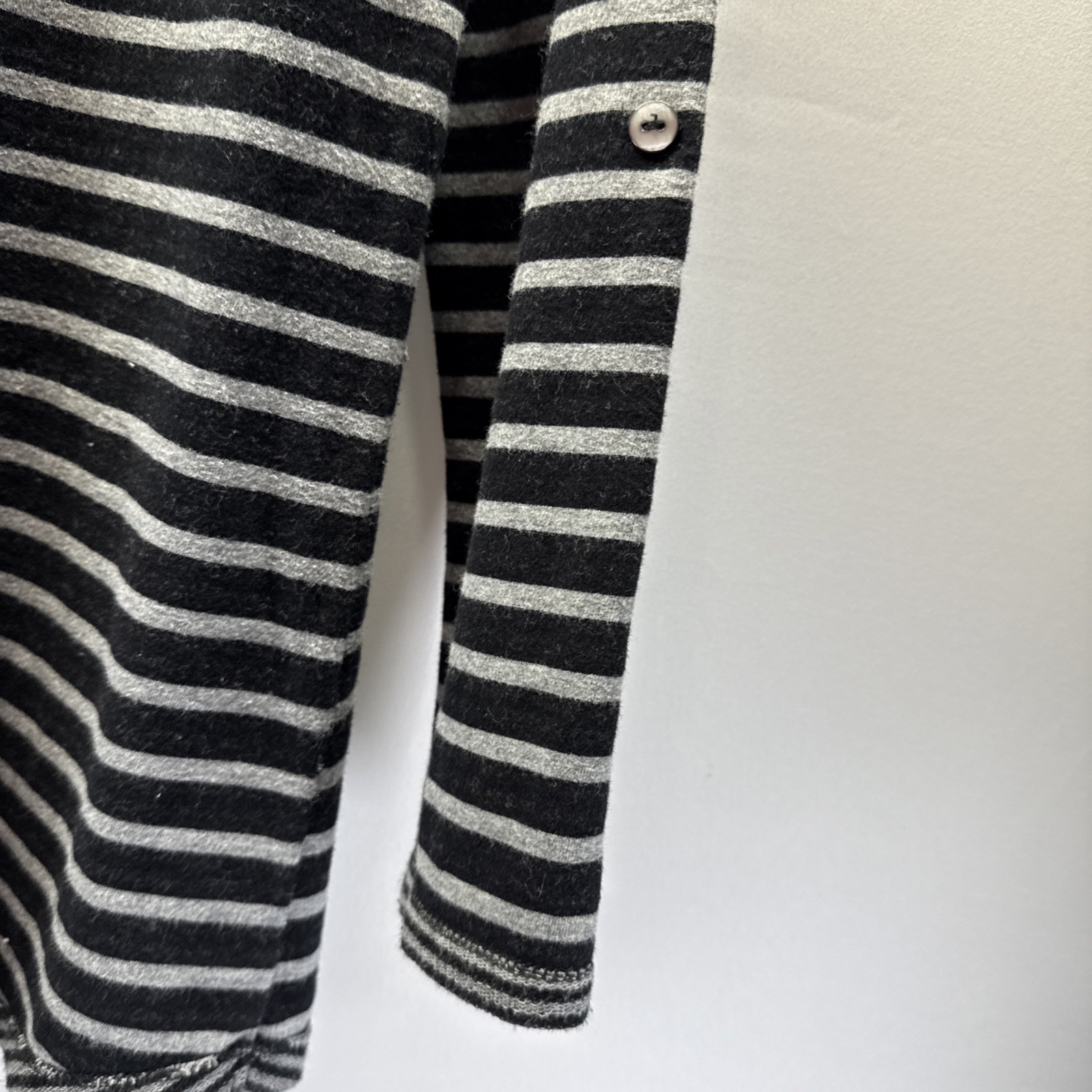 Soft Surrounding Cowl Neck Tunic Top Women’s XS Long Sleeve Black Grey Striped