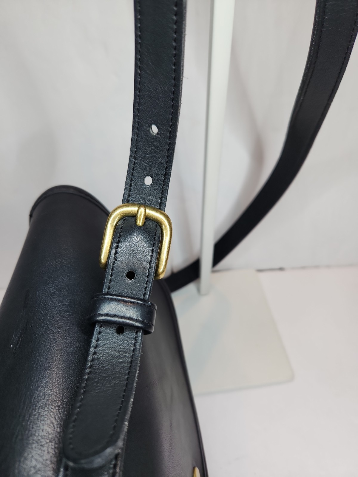 Authentic VTG COACH City Bag & Wallet Blk Lthr Crossbody Shoulder Turn Lock 90’s