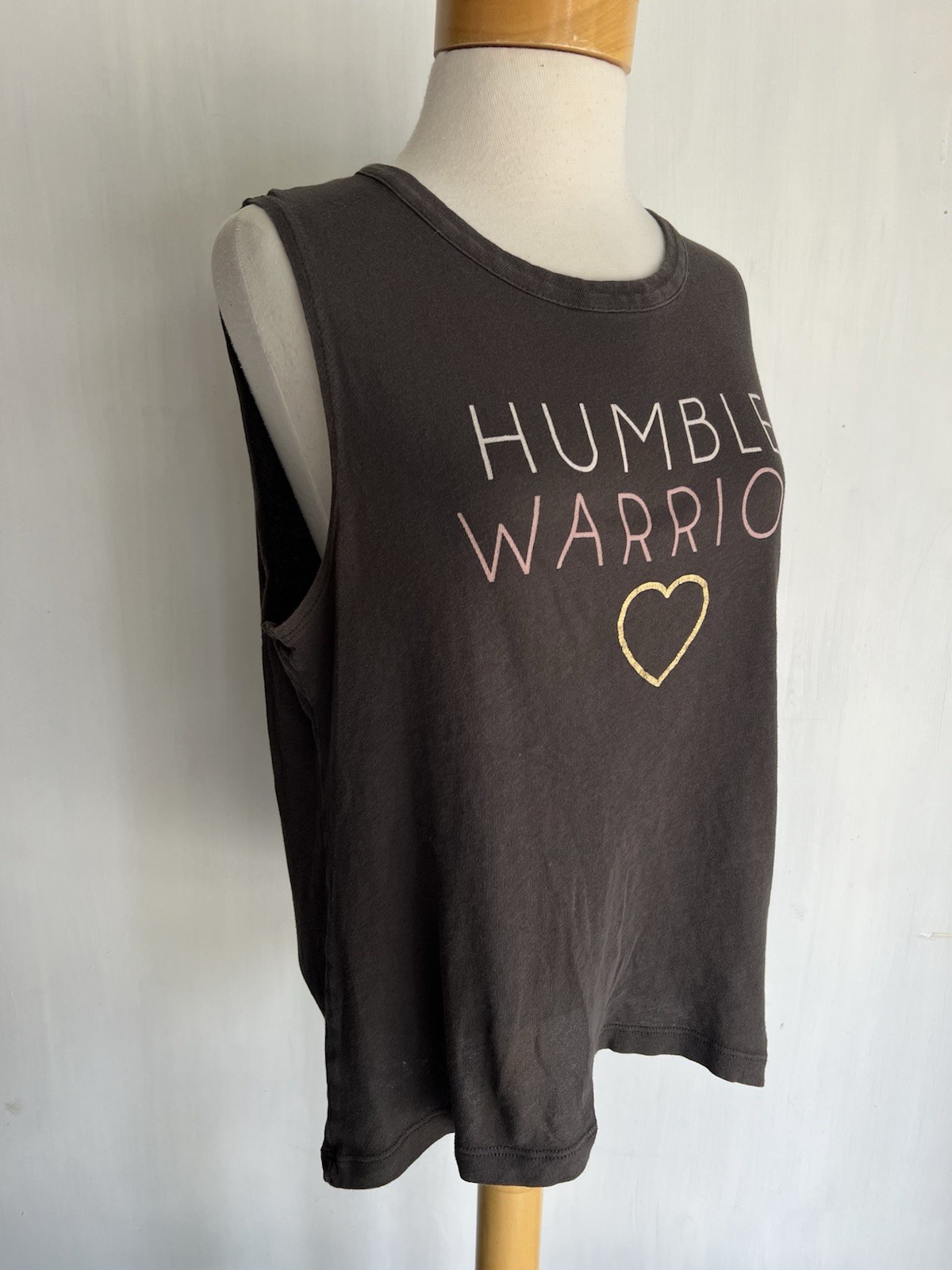 HUMBLE WARRIOR ❤️ Official Women’s CHASER Muscle Tank Top T-Shirt Size Large
