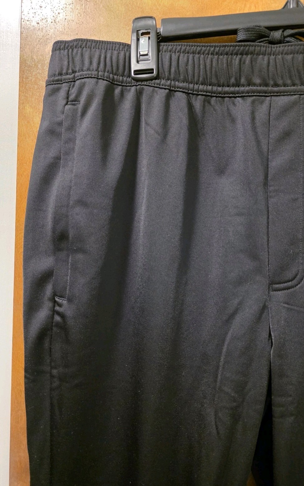 ADIDAS Tricot Men’s Size Large Black/Black Stitched Logo 12″ Leg Zip Track Pants