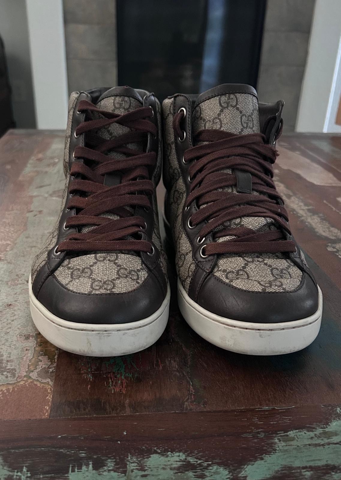 AUTHENTIC GUCCI BROOKLYN SNEAKERS BEIGE EBONY 322733 GG SZ 8.5 (fits USA 9.5)