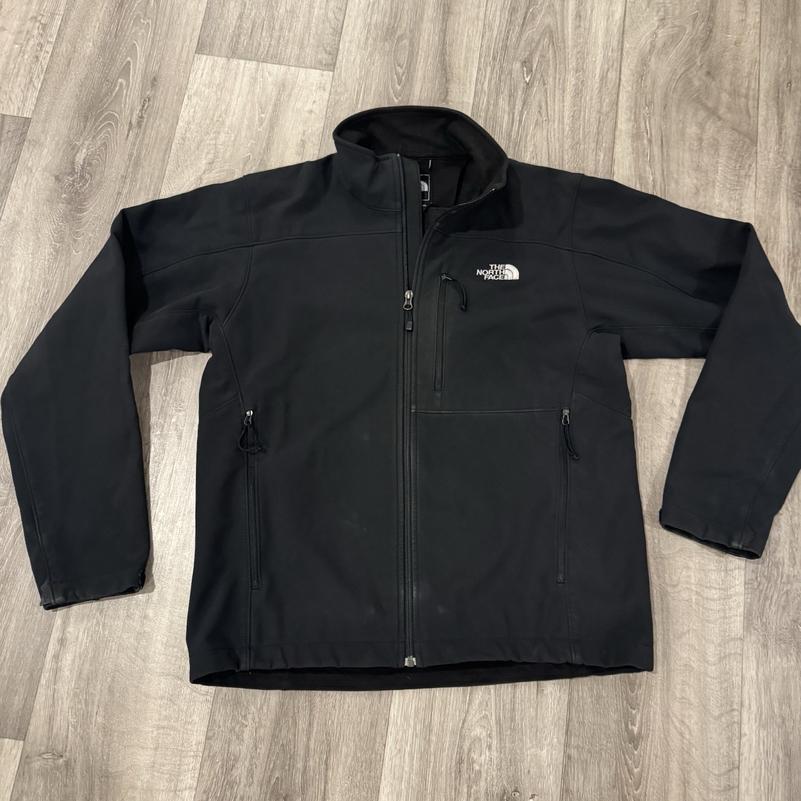 The North Face Apex Jacket Mens Medium Black Softshell Windbreaker Full Zip
