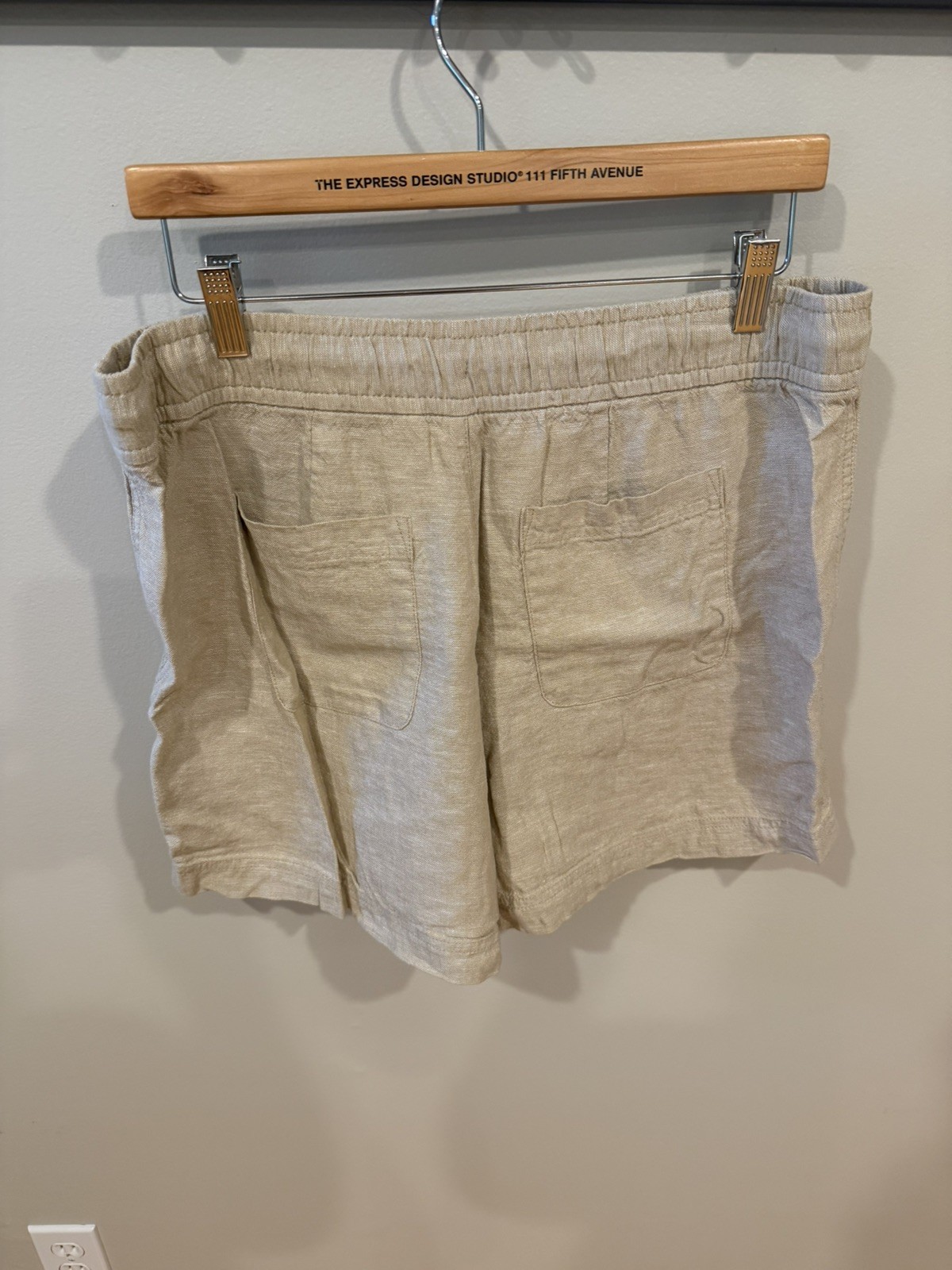 Gap Women’s Linen And Cotton Blend Shorts Beige Size Large