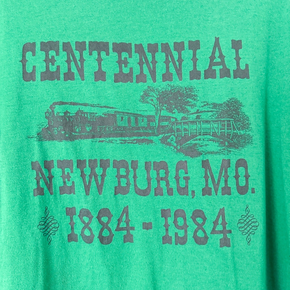 Vintage 84 Russell Athletic Newburg MO Centennial T Shirt Green Train Size M USA