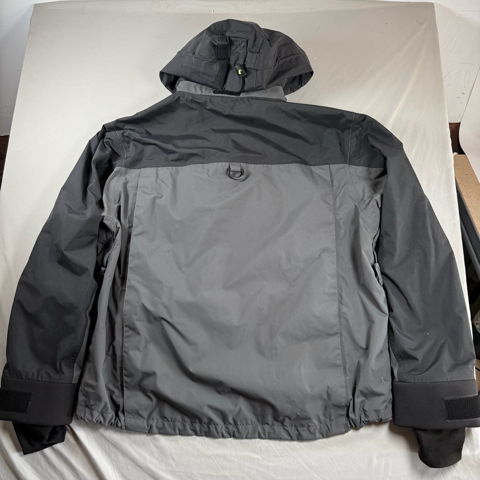 Fans Fly Fishing Wading Jacket Hooded Waterproof Gray Yellow Mens Size Large