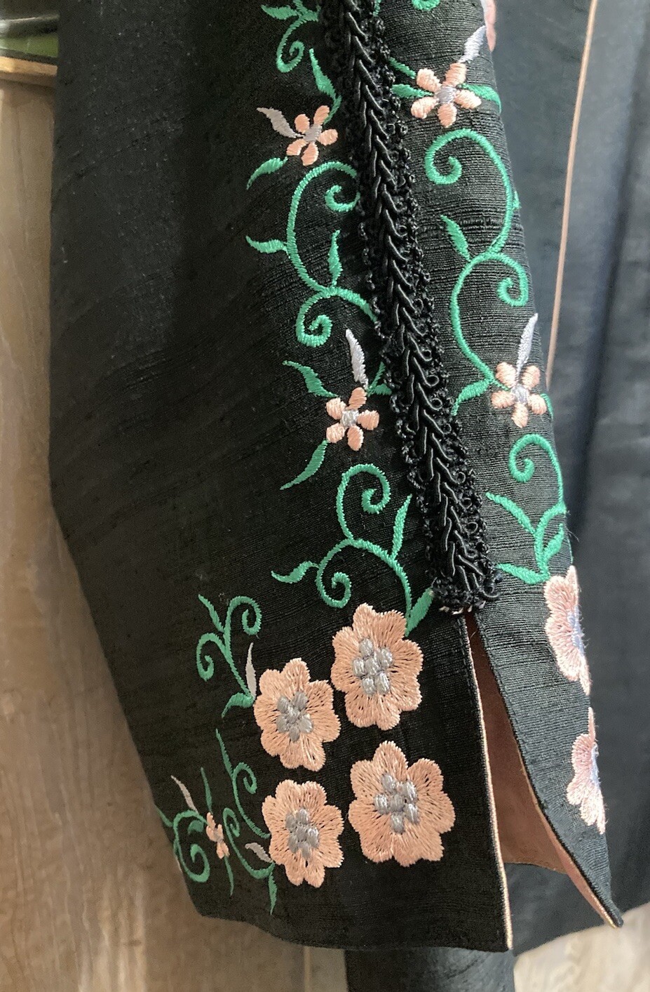 Vintage Black Floral Embroidered Ladies Hanbok Po Style Jacket Smoking Asian EUC