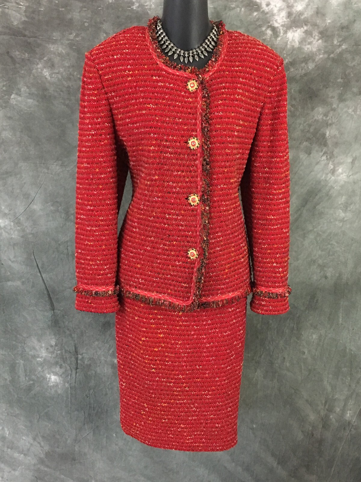 BEAUTIFUL St John couture knit red black fringe jacket skirt suit size 8 10