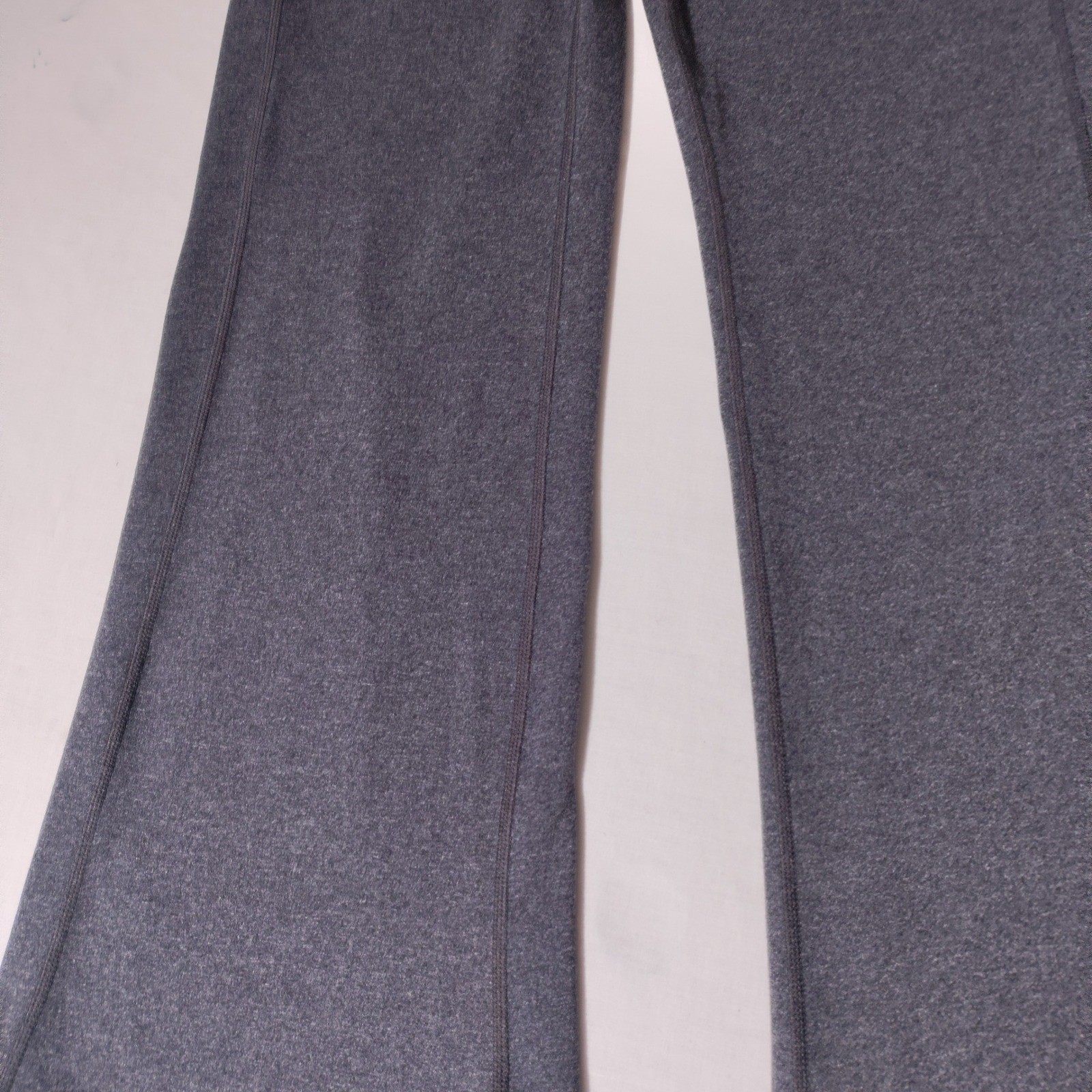 Athleta 819708 Kickbooty Wide Leg Flare Yoga PantsLegging Sz SP (26″X28″)