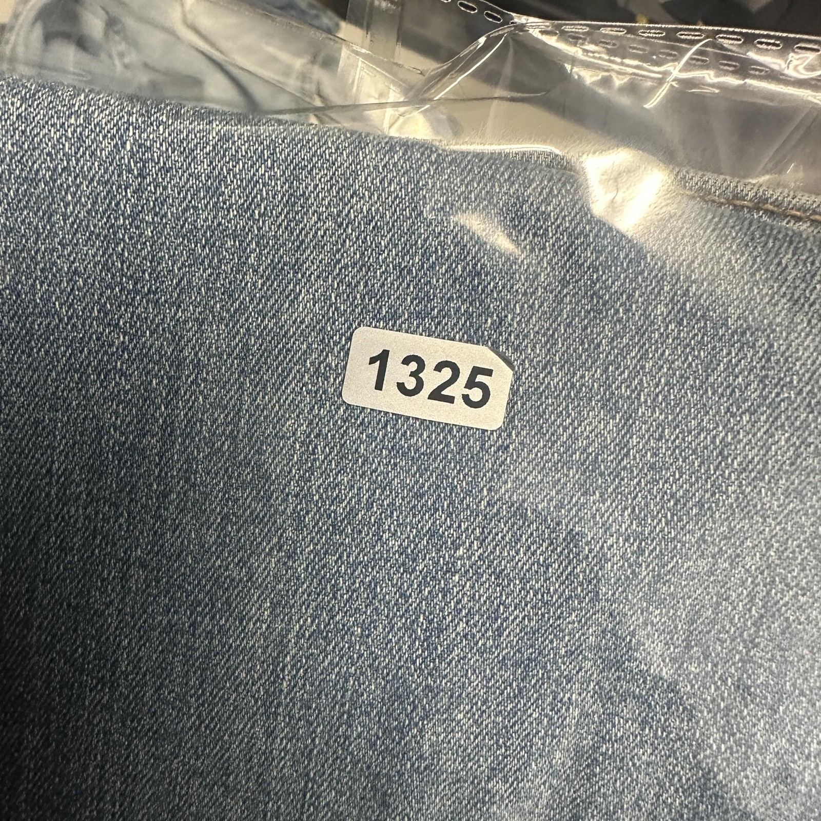 Levi’s 541 Jeans Mens 30×30 Blue Light Wash Athletic Taper Fit Denim Stretch