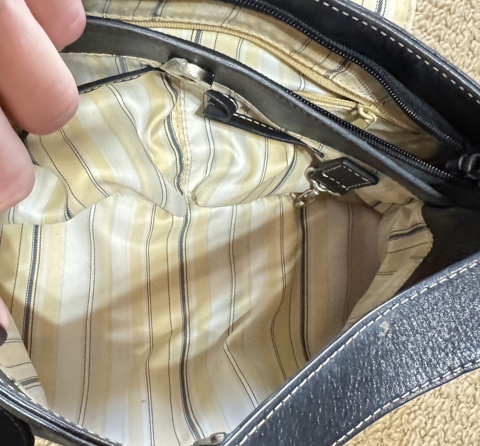 Pendleton Genuine Leather Purse Black Embossed Logo Shoulder Bag Tote 6″x11.5″