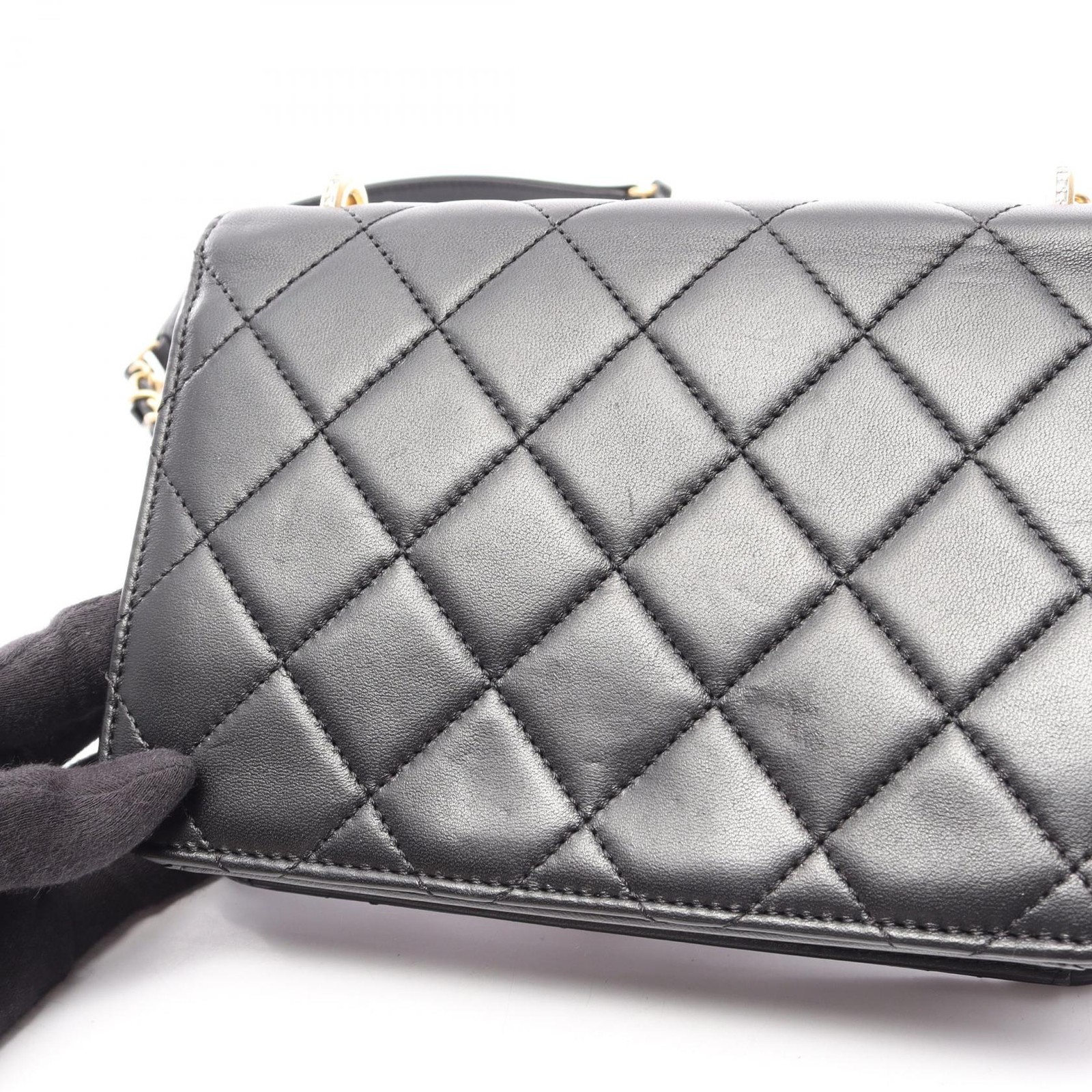 CHANEL Matelasse Chain Shoulder Bag Lambskin Black GHW Used Women