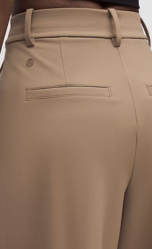 148$ Lululemon Daydrift HR Wide Leg Trouser Size S Sand Color BNWT.