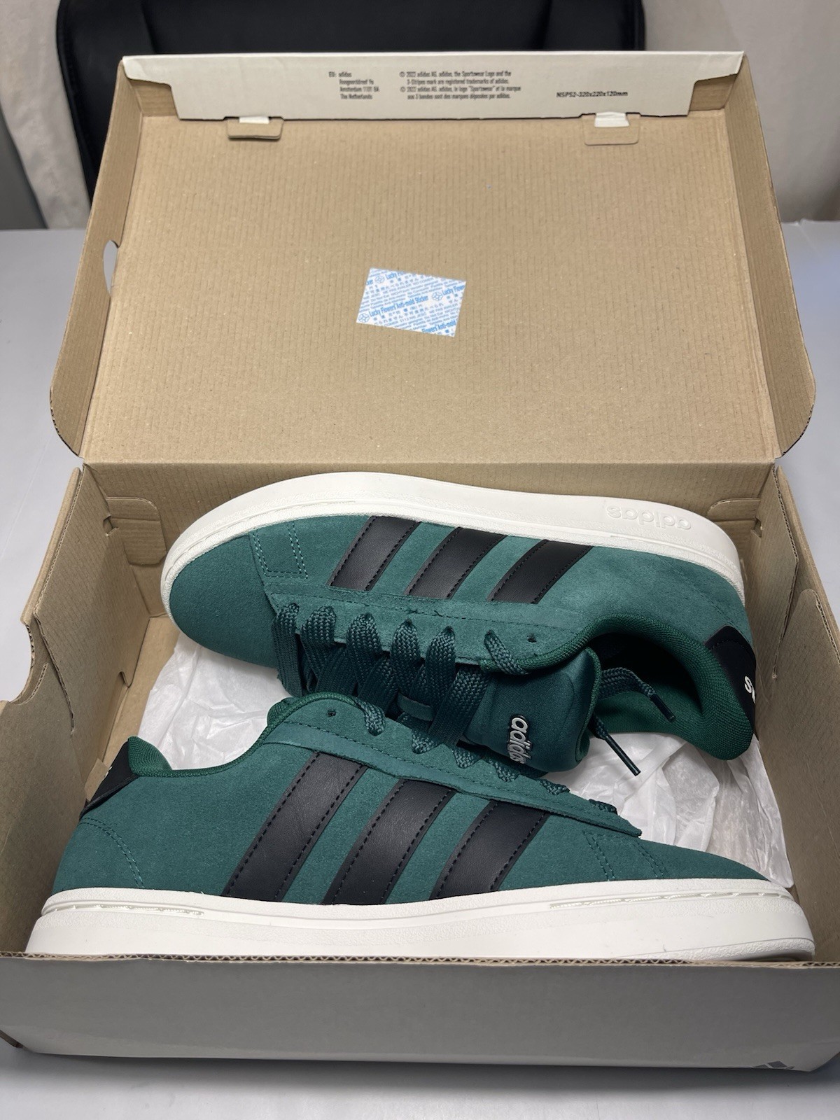 Adidas Men’s Grand Court Alpha 00’s Skateboarding Sneakers Shoes Green/black 7.5