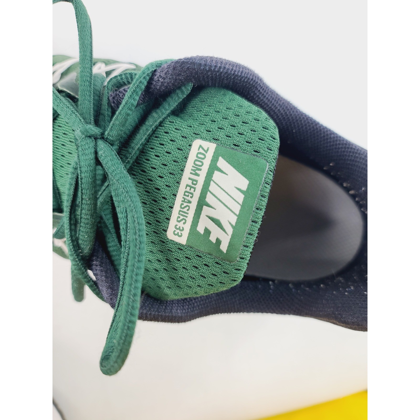 Nike, Mesh/Synthetic/Rubber Running Athletic Shoes, Men, Size 14, Green/Black.