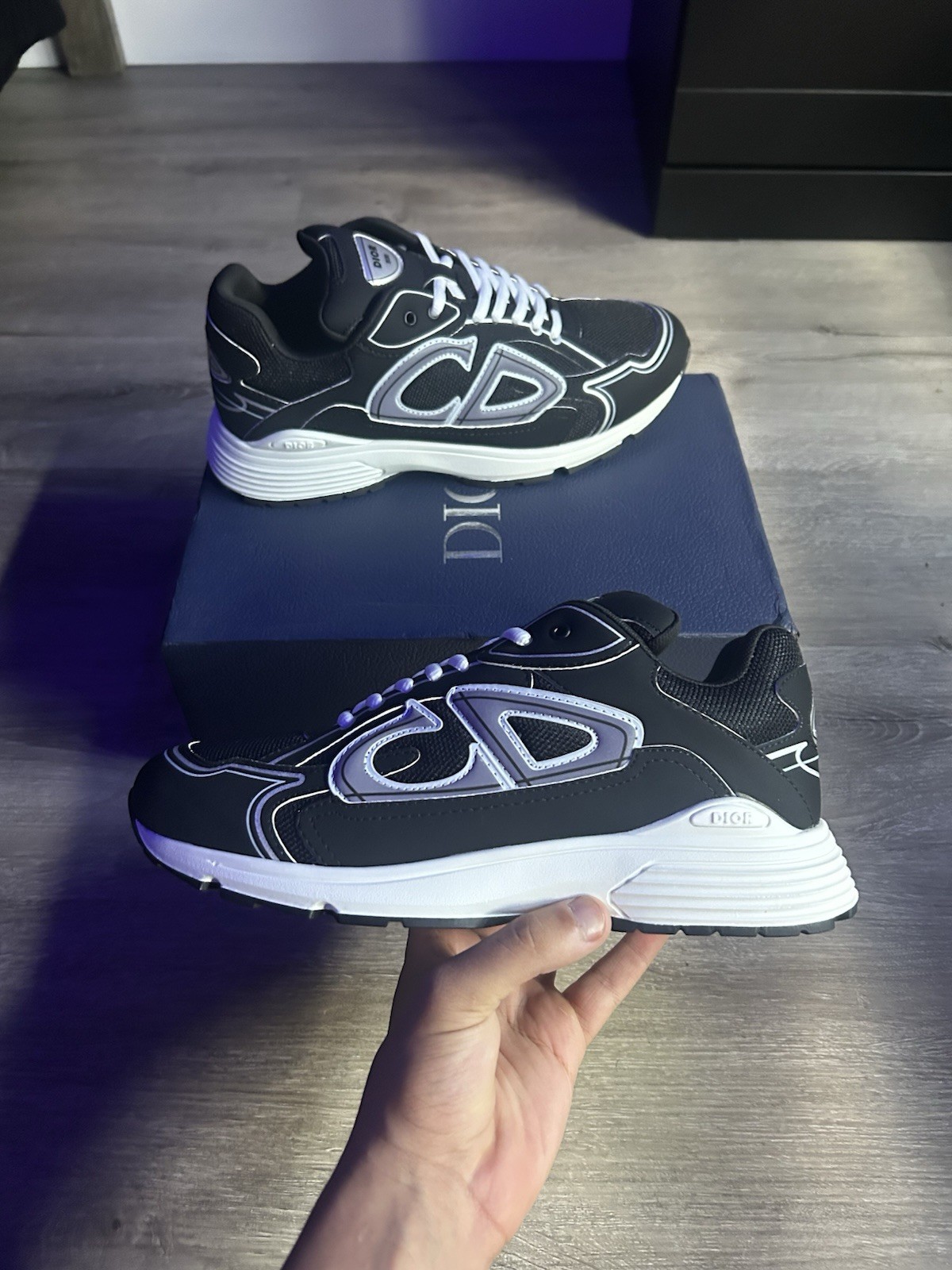 Dior B30 Men’s Low Top Lace-Up Athletic Sneakers Black White Gray New w/ Box