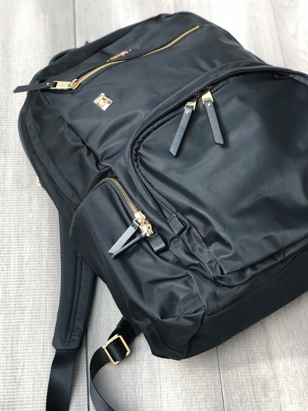 TUMI Voyageur Backpack Carson Ladies Black Nylon & Leather Bag Casual Outlet