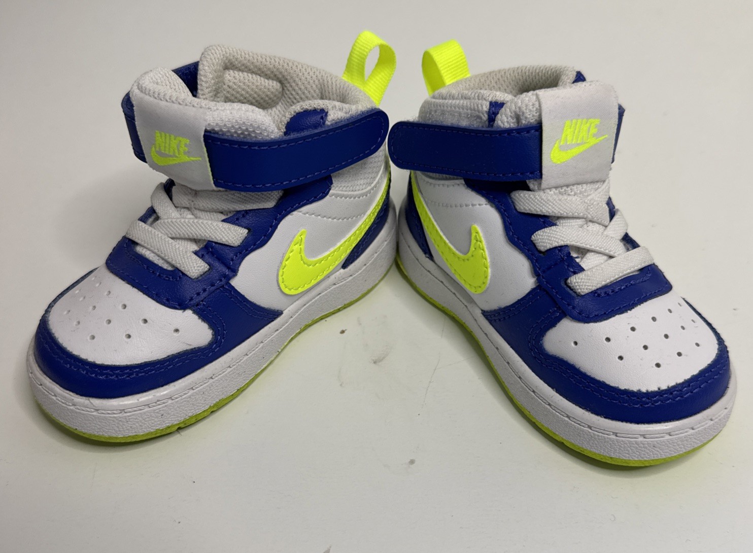 nike court borough mid 2 size 5
