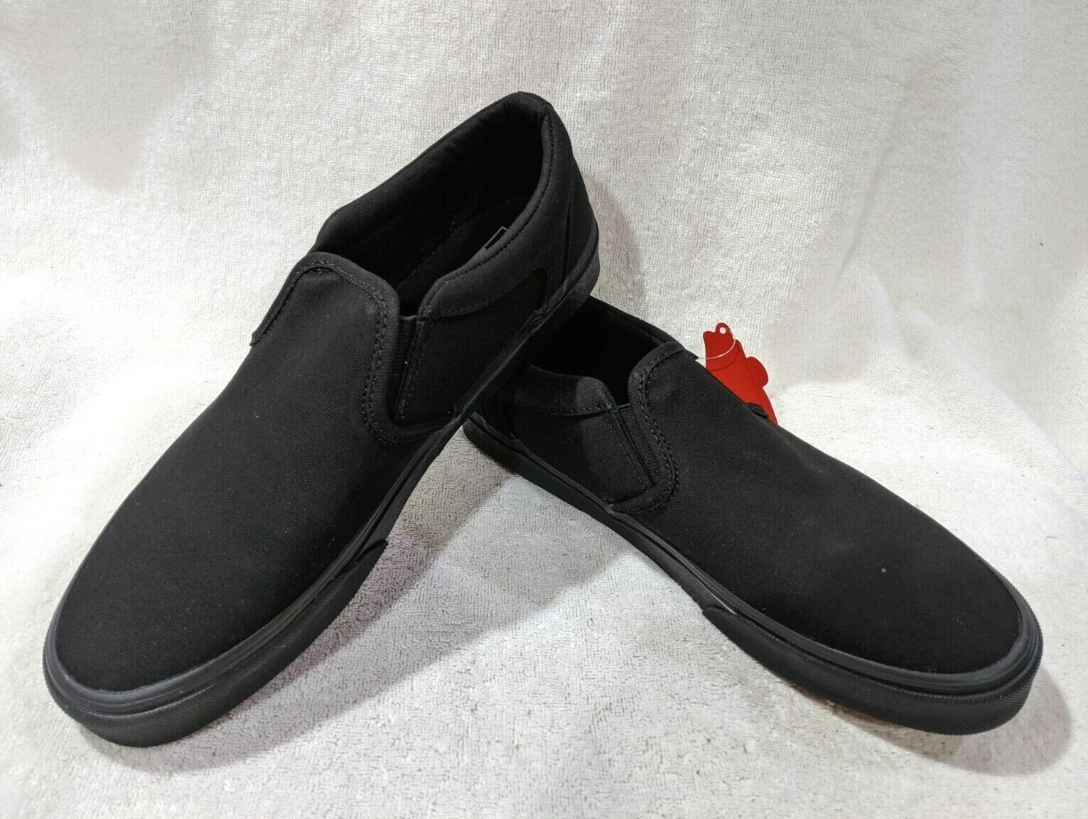 Vans Men’s Asher Black Canvas Slip On Skate Shoes – Size 9.5/10.5/12 NWB