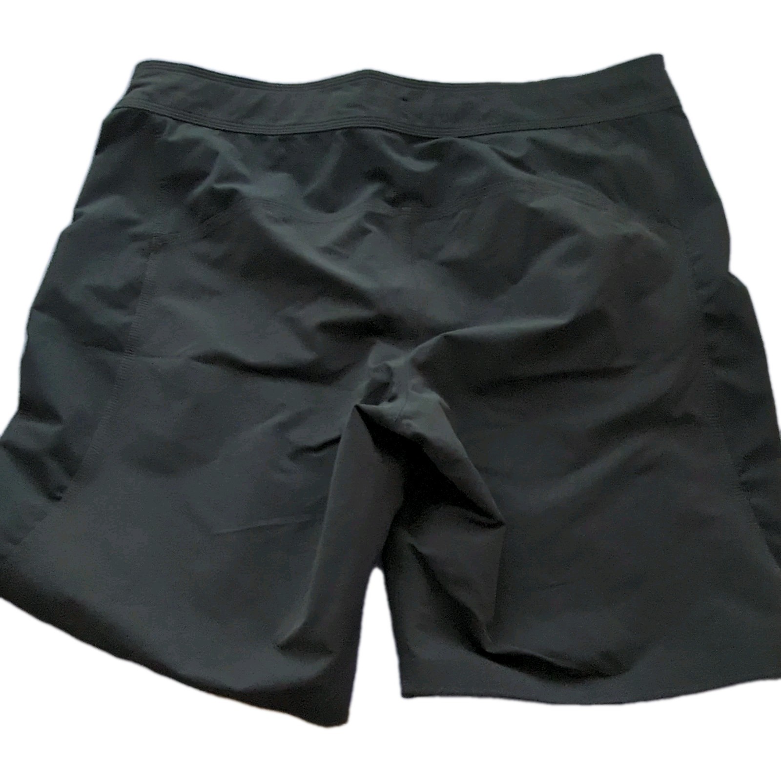 The North Face Men’s Gray Solid Microfiber Shorts Drawstring Zipper Pockets
