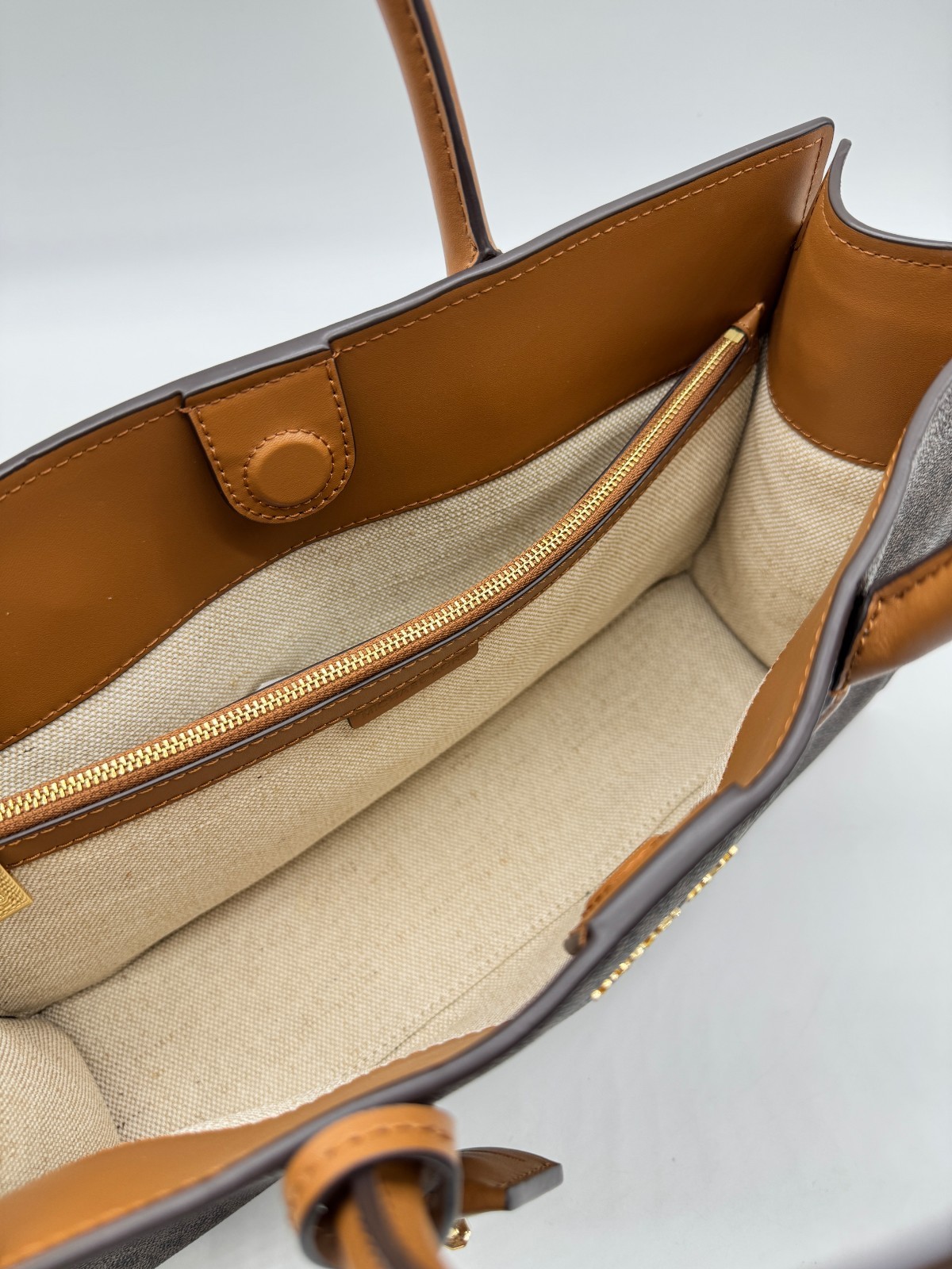 MICHAEL KORS Scarlett East West logo coated canvas satchel crossbody bag -Acorn